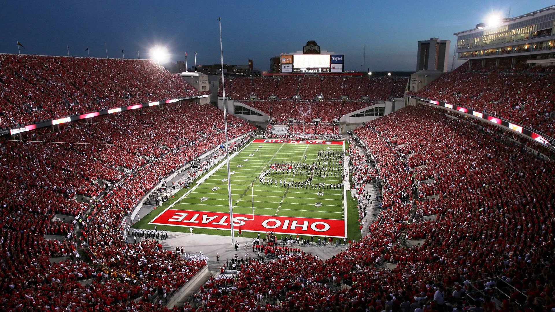 “中国足球产业迈向国际市场，合作不断深化”，2020中国足球产业